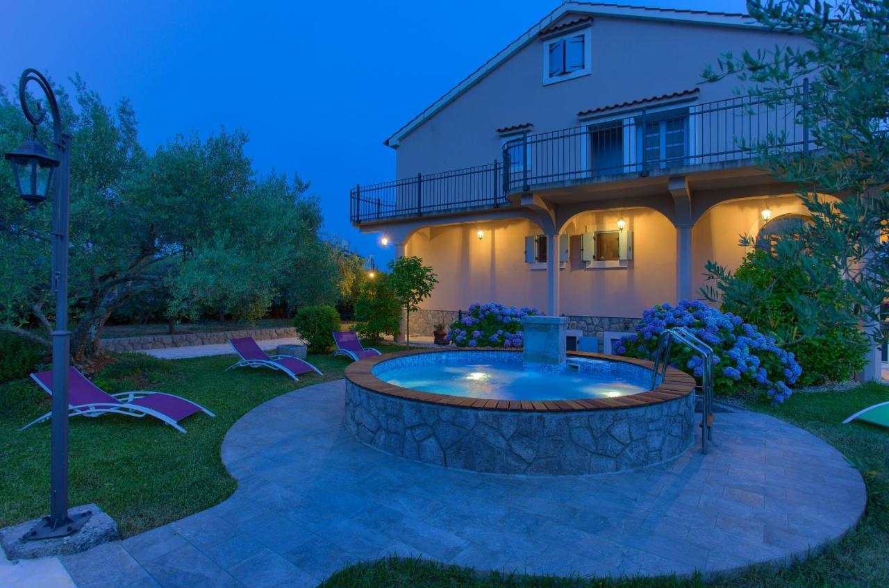 Villa Dora Bajcici Bagian luar foto